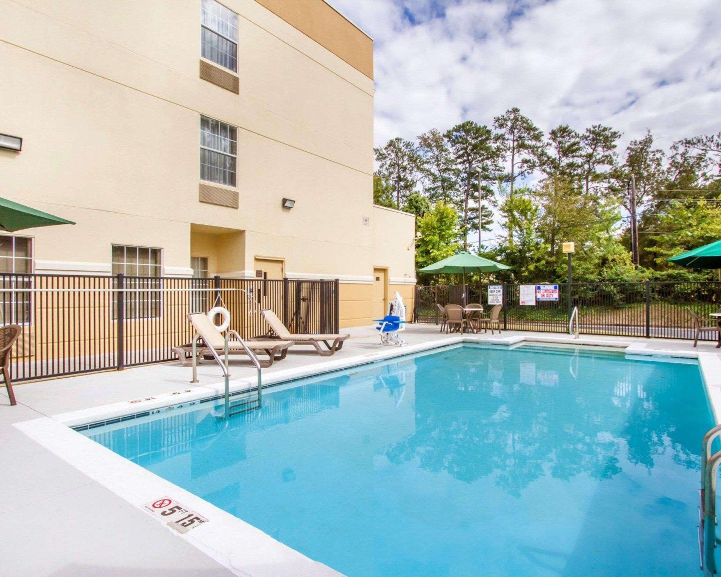 Comfort Inn Birmingham - Irondale Exterior foto